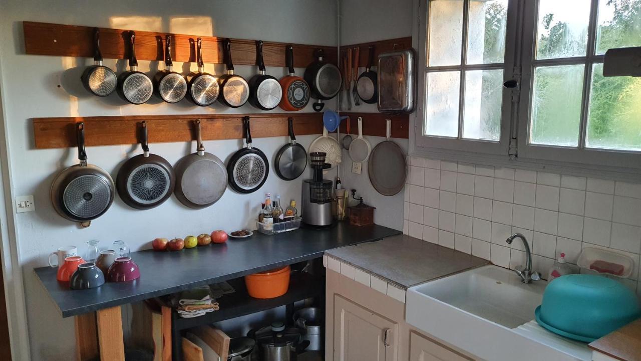 Grande Maison Avec Jardin, Animaux,Au Calme Yviers Ngoại thất bức ảnh