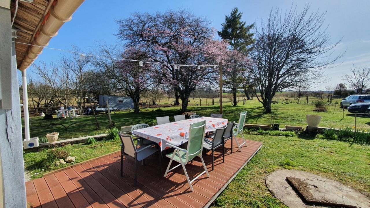 Grande Maison Avec Jardin, Animaux,Au Calme Yviers Ngoại thất bức ảnh