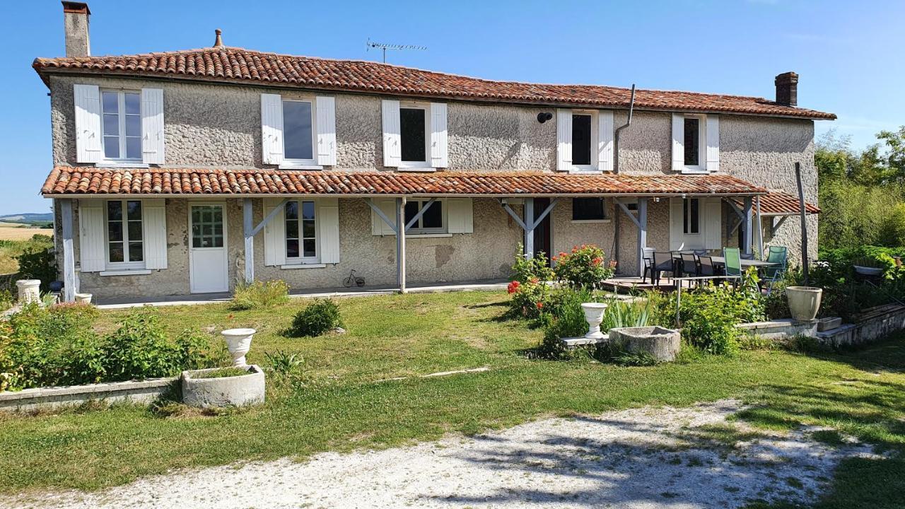 Grande Maison Avec Jardin, Animaux,Au Calme Yviers Ngoại thất bức ảnh